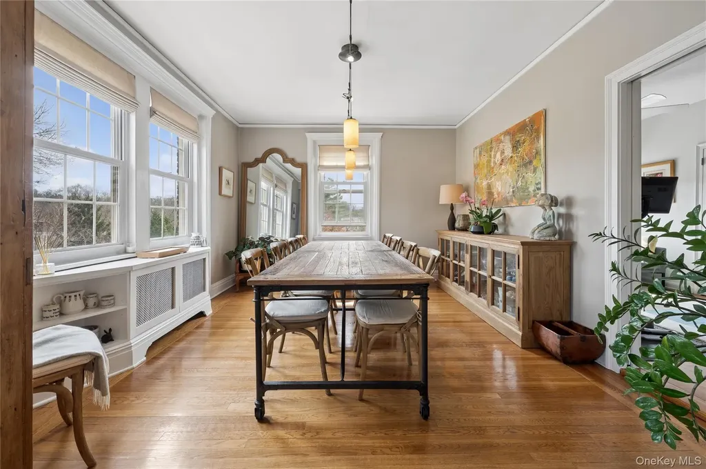 9 Tanglewylde Avenue Bronxville NY 10708