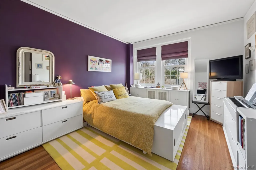 9 Tanglewylde Avenue Bronxville NY 10708