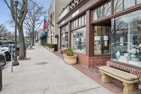 9 Tanglewylde Avenue Bronxville NY 10708