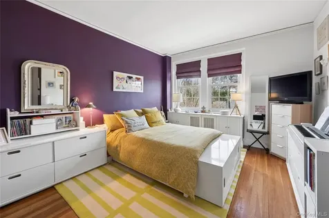 9 Tanglewylde Avenue Bronxville NY 10708