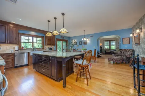 64 Mountainview Avenue Pearl River NY 10965
