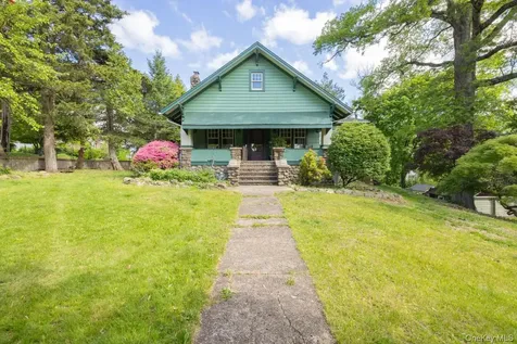 64 Mountainview Avenue Pearl River NY 10965