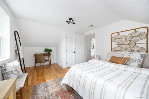 96 Montfort Road Wappingers Falls NY 12590