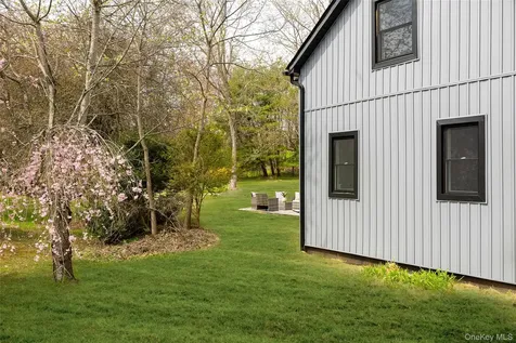 96 Montfort Road Wappingers Falls NY 12590