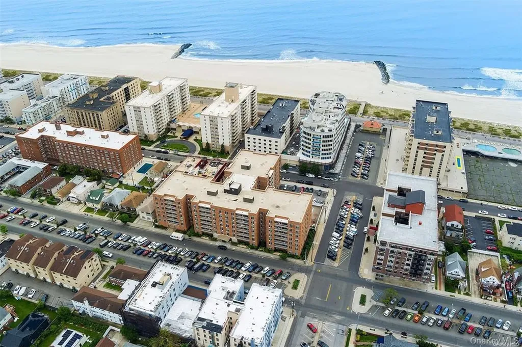 434 E Broadway Long Beach NY 11561