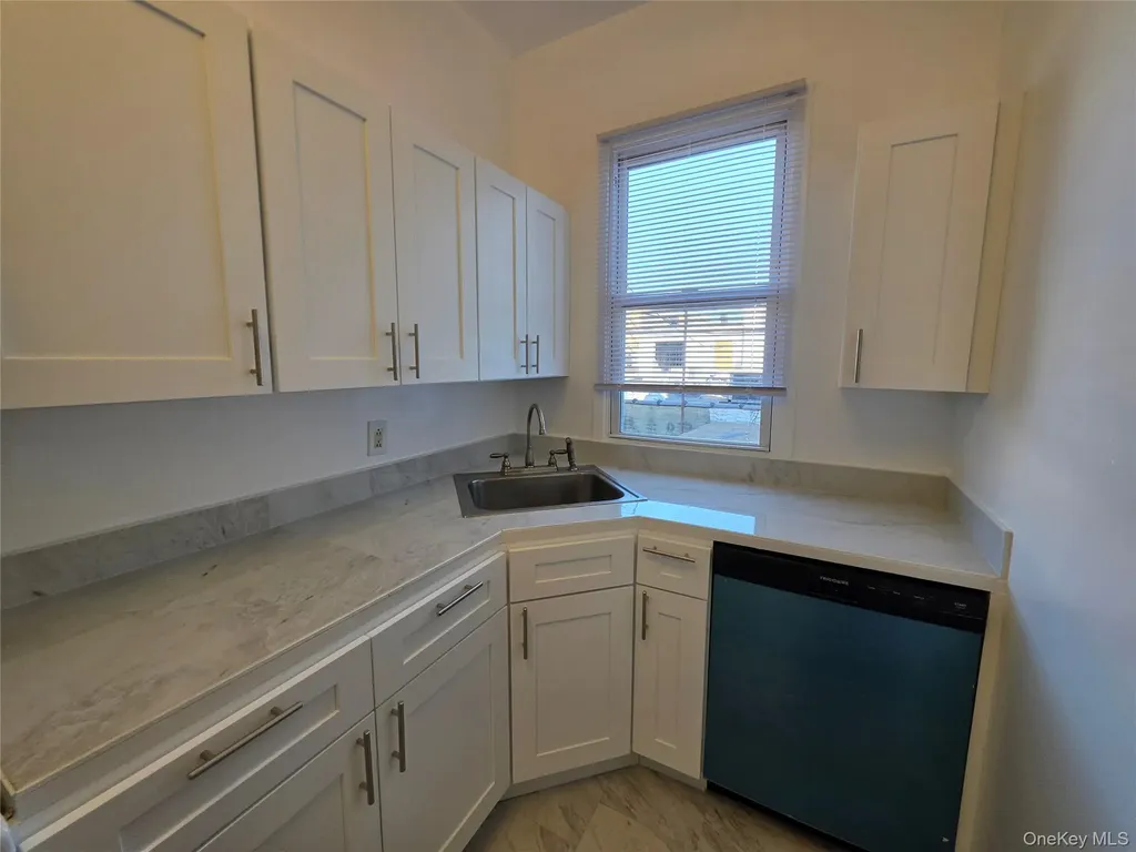 1718 Edison Avenue Bronx NY 10461