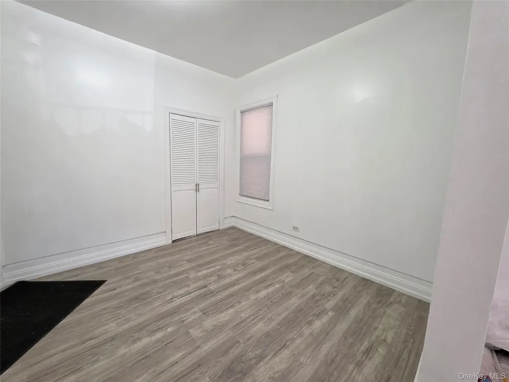1718 Edison Avenue Bronx NY 10461