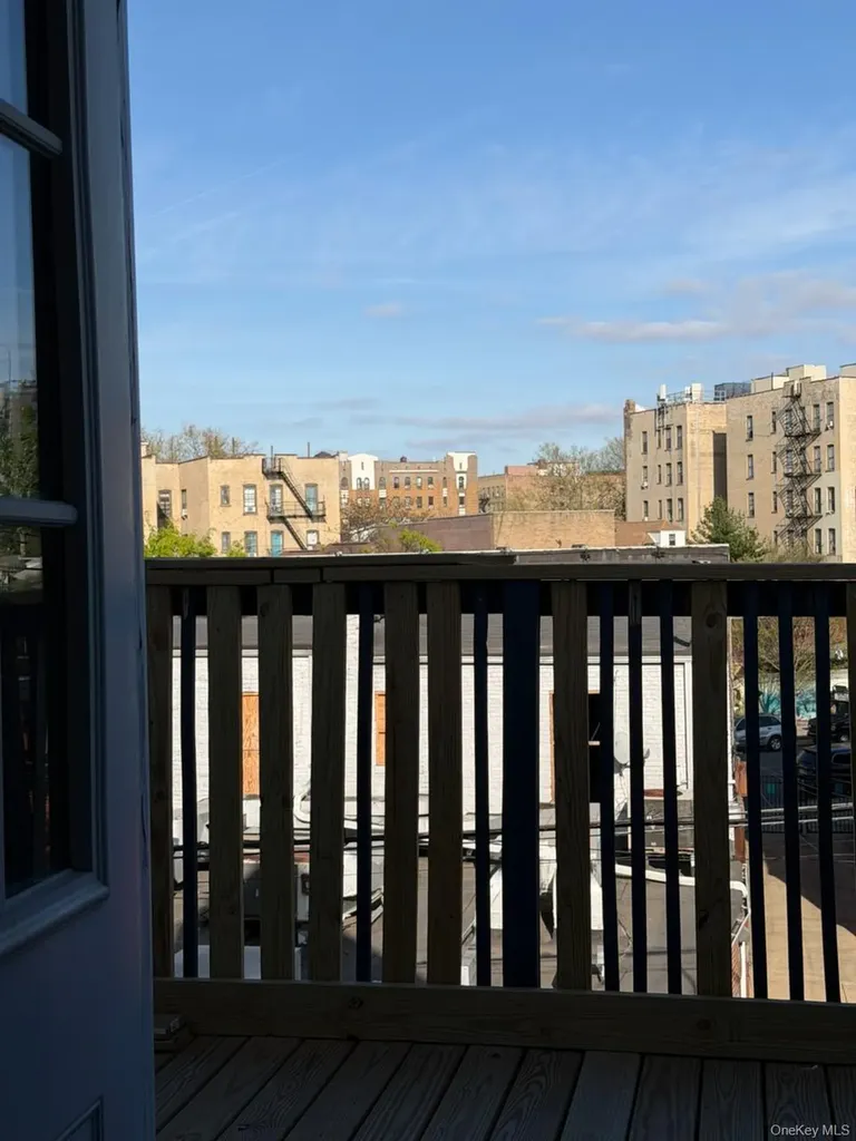 1718 Edison Avenue Bronx NY 10461