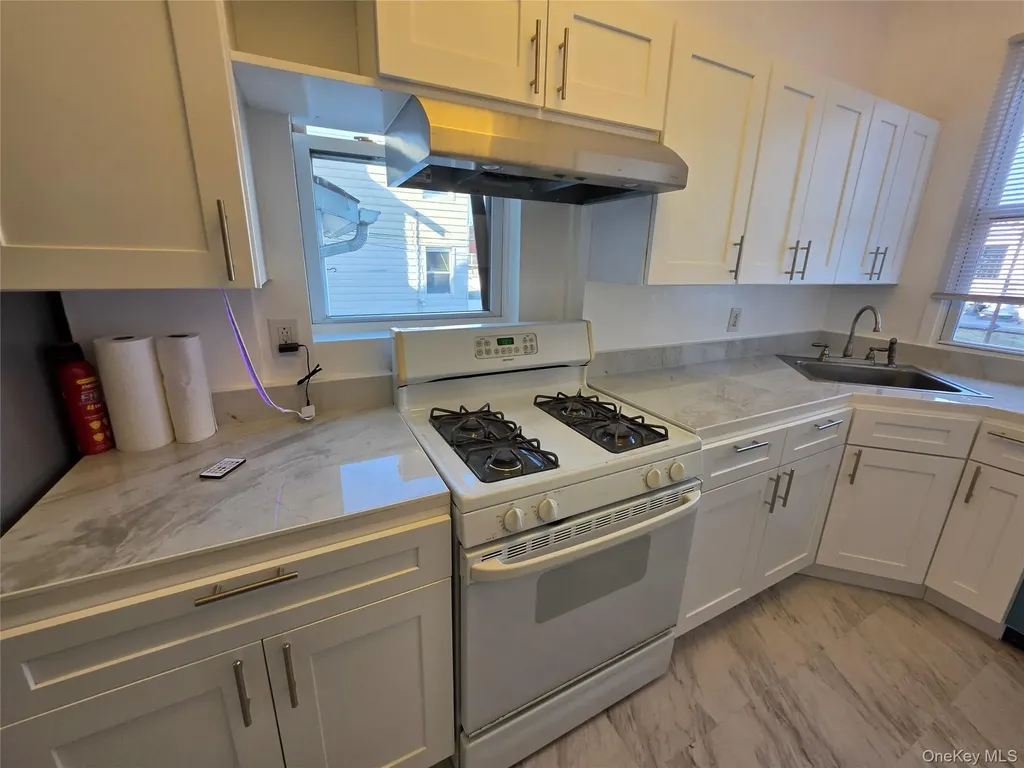1718 Edison Avenue Bronx NY 10461