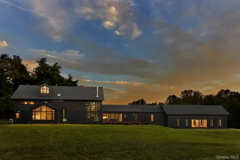 107 Cold Spring Road Stanfordville NY 12581