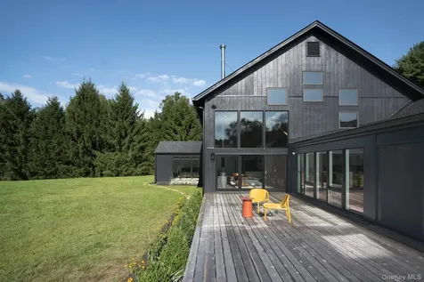 107 Cold Spring Road Stanfordville NY 12581
