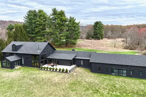 107 Cold Spring Road Stanfordville NY 12581