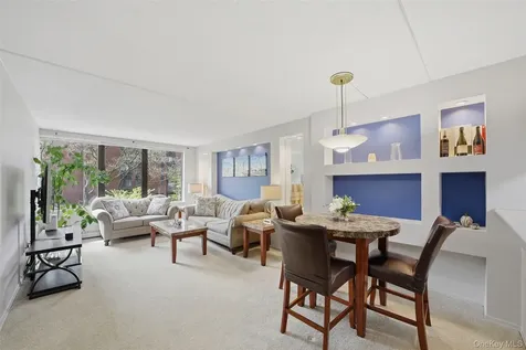 4 Martine Avenue White Plains NY 10606