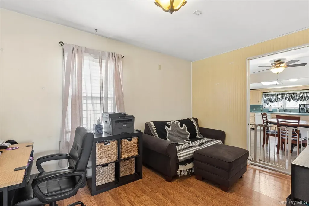 184 Smith Road Ronkonkoma NY 11779