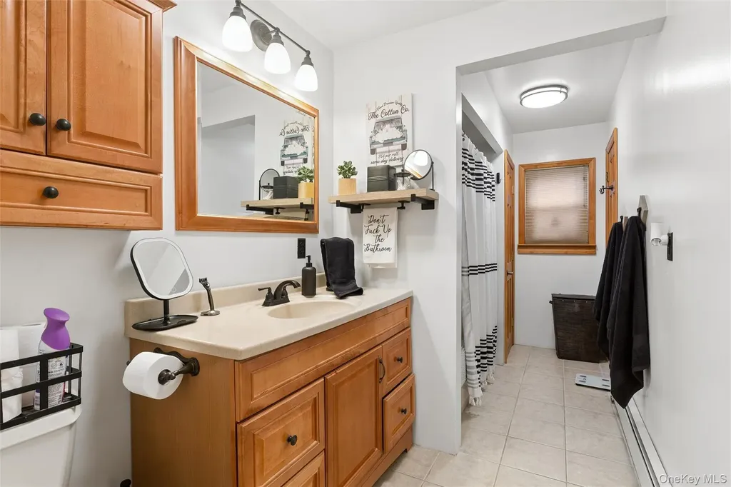 184 Smith Road Ronkonkoma NY 11779