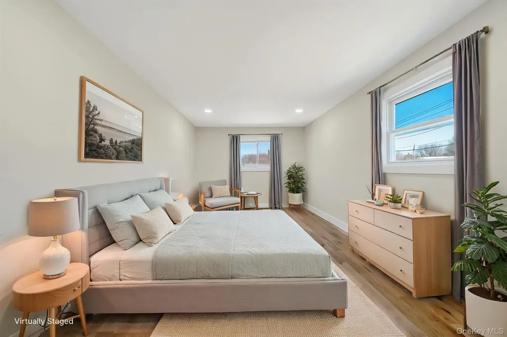 33 Hinton Avenue Babylon NY 11702