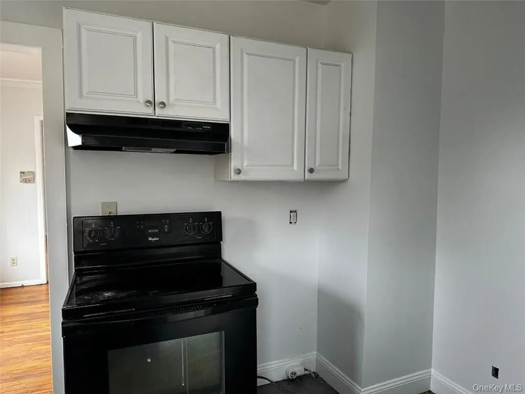27 Howard Road Poughkeepsie NY 12603