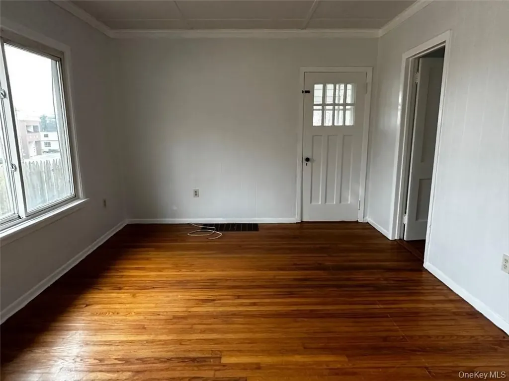 27 Howard Road Poughkeepsie NY 12603