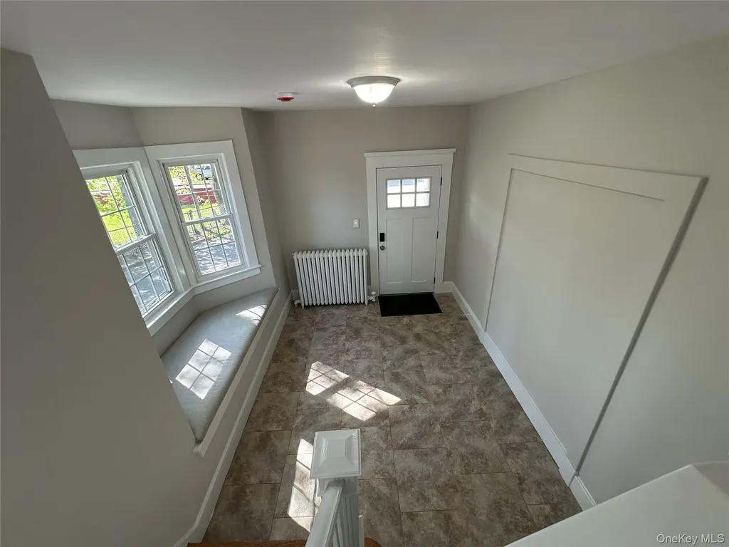 1109 Pulaski Road East Northport NY 11731