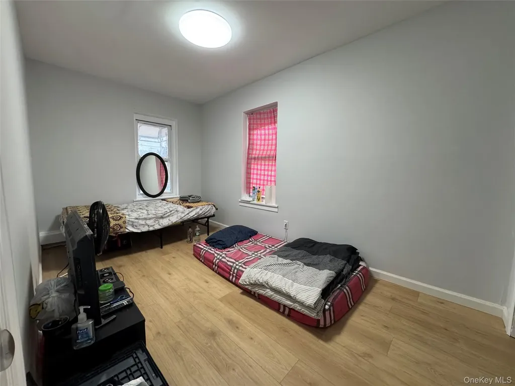 150-19 26th Avenue Flushing NY 11354