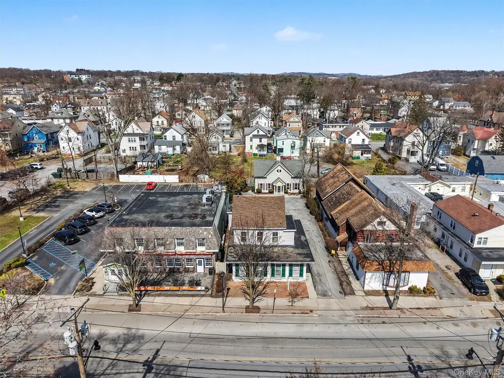17 Collegeview Avenue Poughkeepsie NY 12603