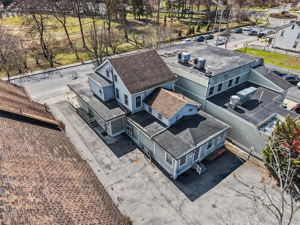 17 Collegeview Avenue Poughkeepsie NY 12603