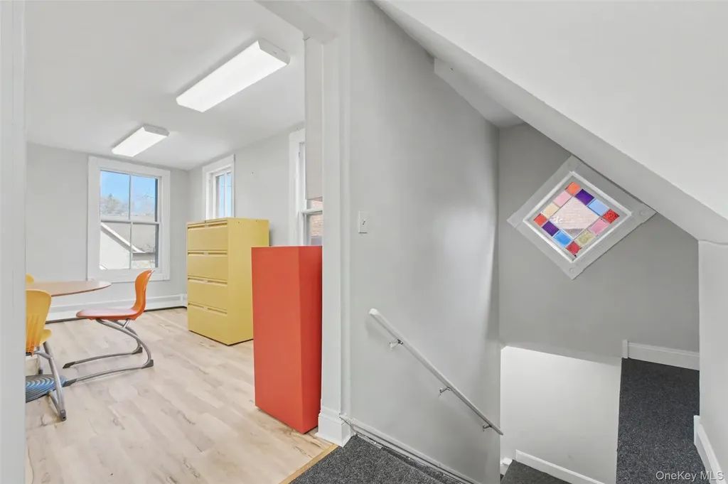17 Collegeview Avenue Poughkeepsie NY 12603