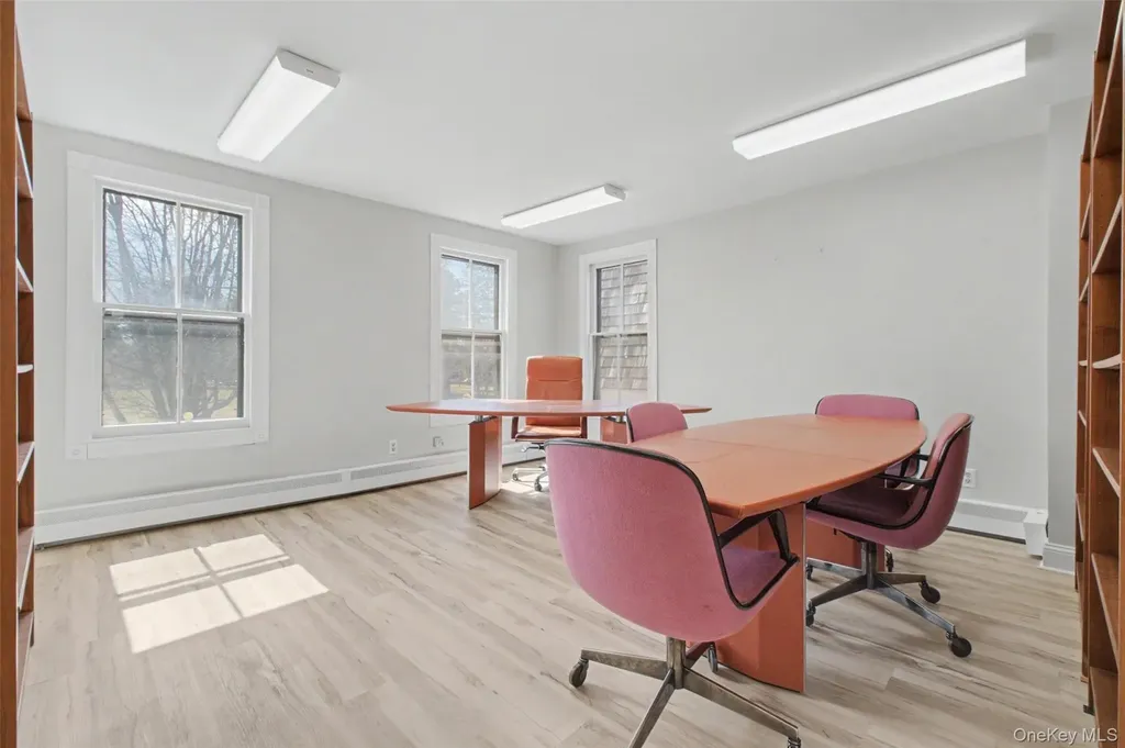 17 Collegeview Avenue Poughkeepsie NY 12603