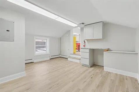 17 Collegeview Avenue Poughkeepsie NY 12603