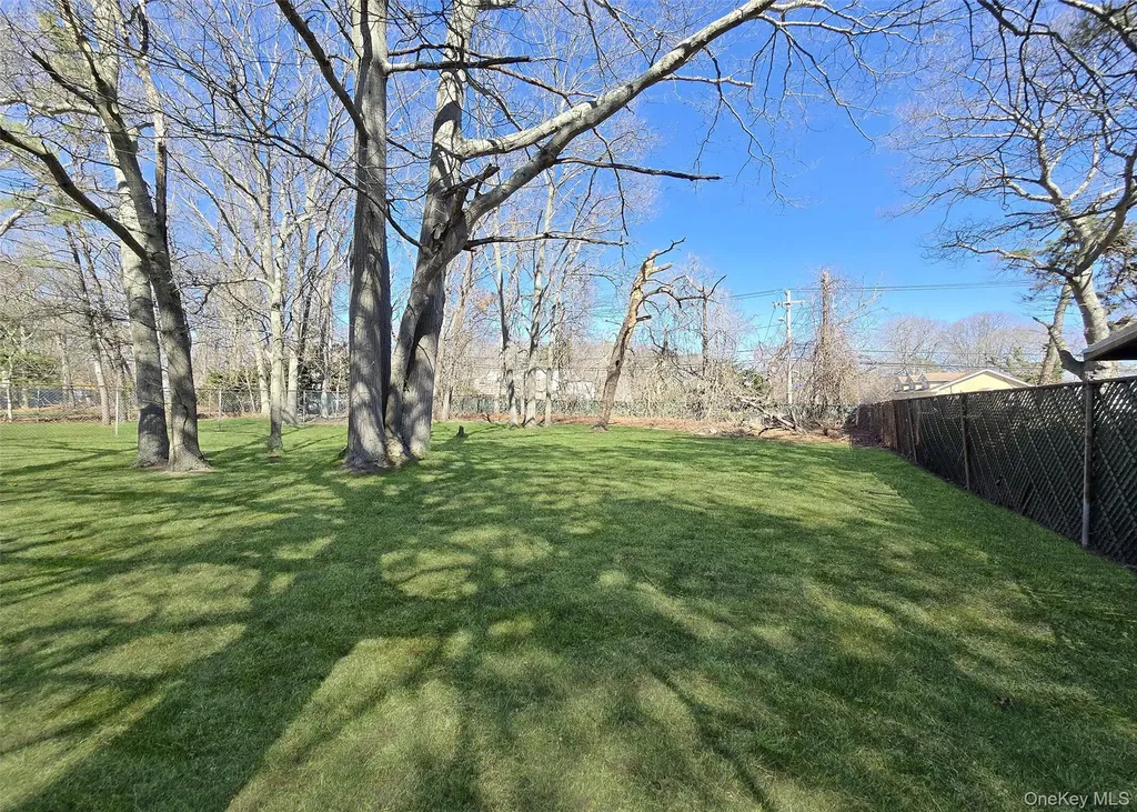 7 Clair Avenue Holbrook NY 11741