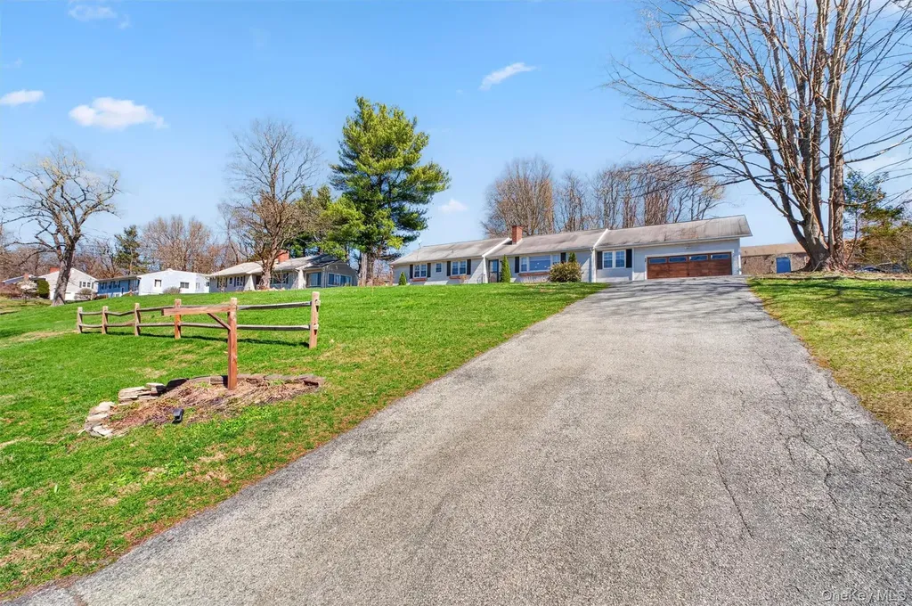 49 Clover Hill Drive Poughkeepsie NY 12603
