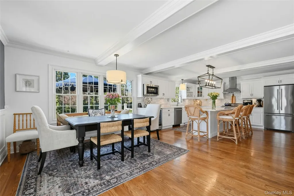 25 Lighthouse Road Southold NY 11971