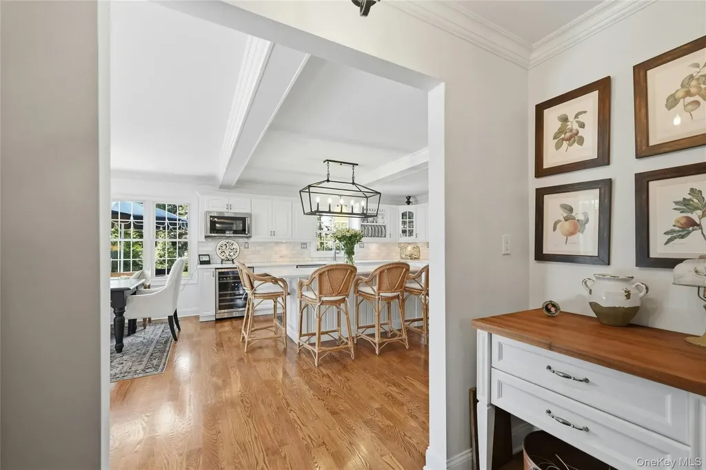 25 Lighthouse Road Southold NY 11971