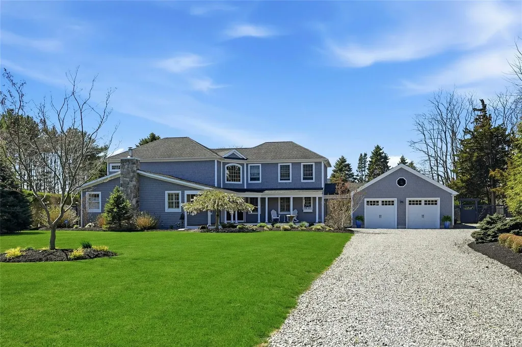 25 Lighthouse Road Southold NY 11971