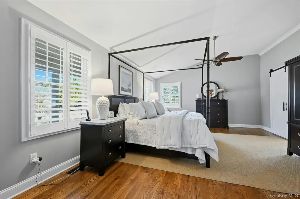 25 Lighthouse Road Southold NY 11971