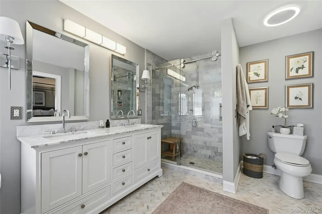 25 Lighthouse Road Southold NY 11971