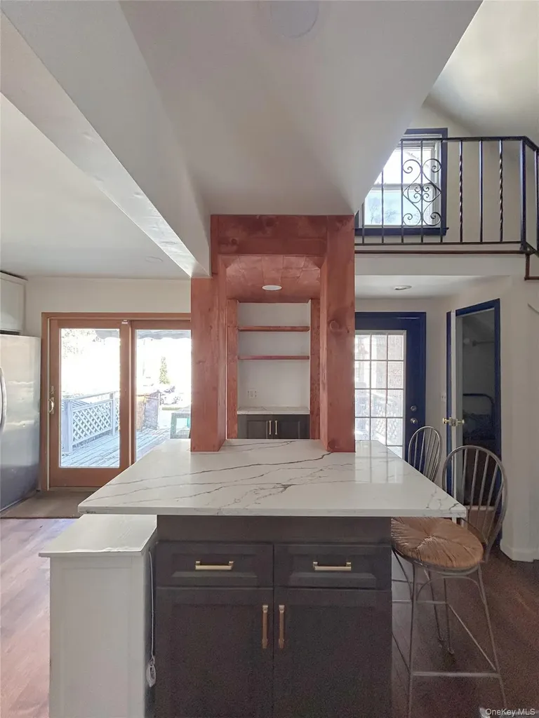 451 E Main Street Jefferson Valley NY 10535