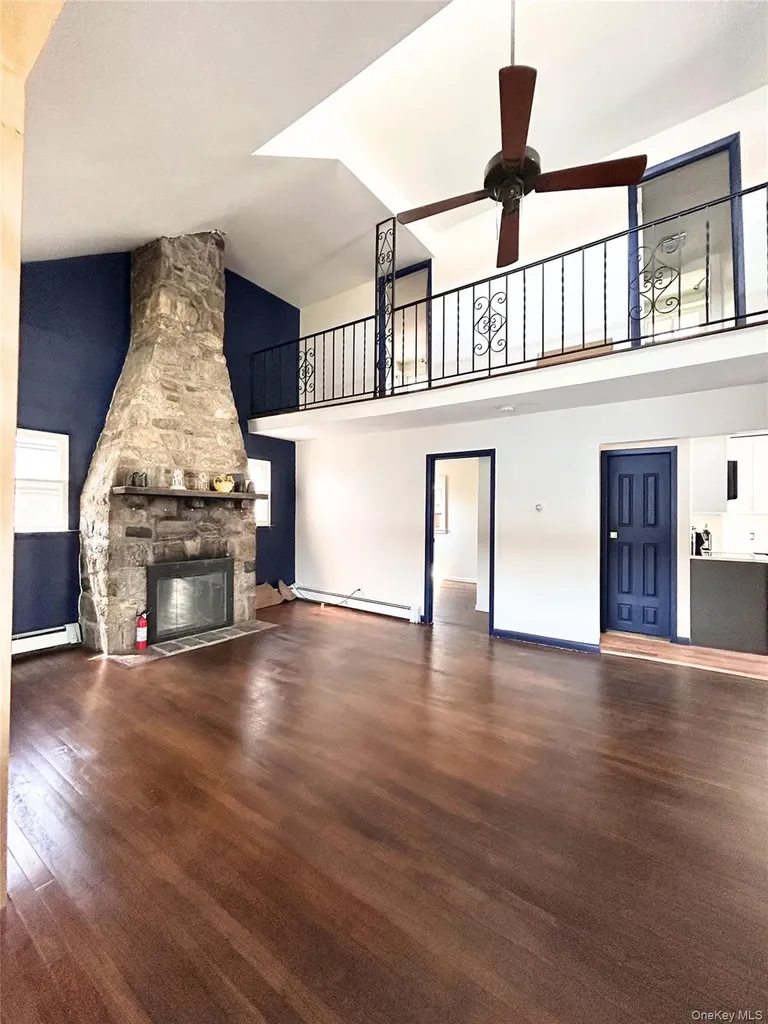 451 E Main Street Jefferson Valley NY 10535