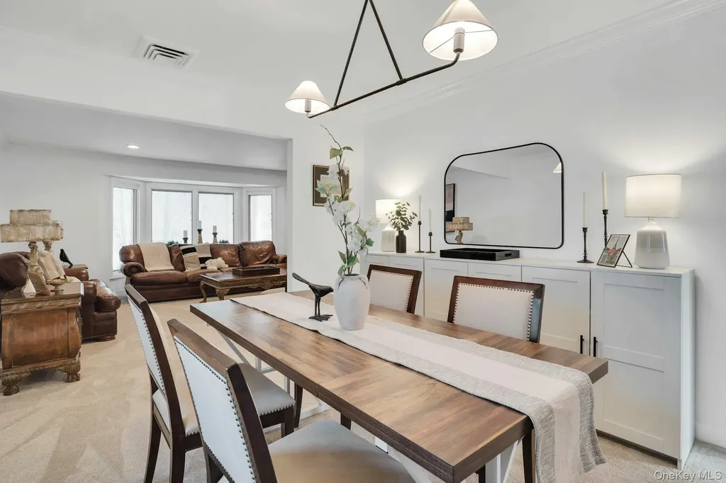 44 Mcculloch Drive Dix Hills NY 11746