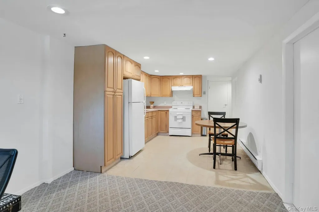 44 Mcculloch Drive Dix Hills NY 11746