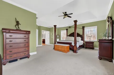 2 Holly Crescent Hopewell Junction NY 12533