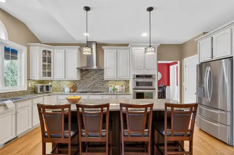 2 Holly Crescent Hopewell Junction NY 12533