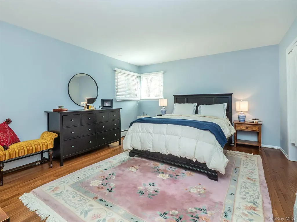 1 Deusenberg Drive East Norwich NY 11732