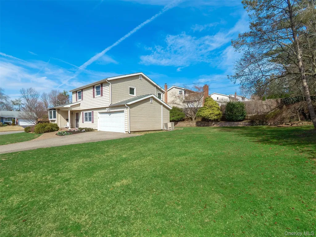 1 Deusenberg Drive East Norwich NY 11732