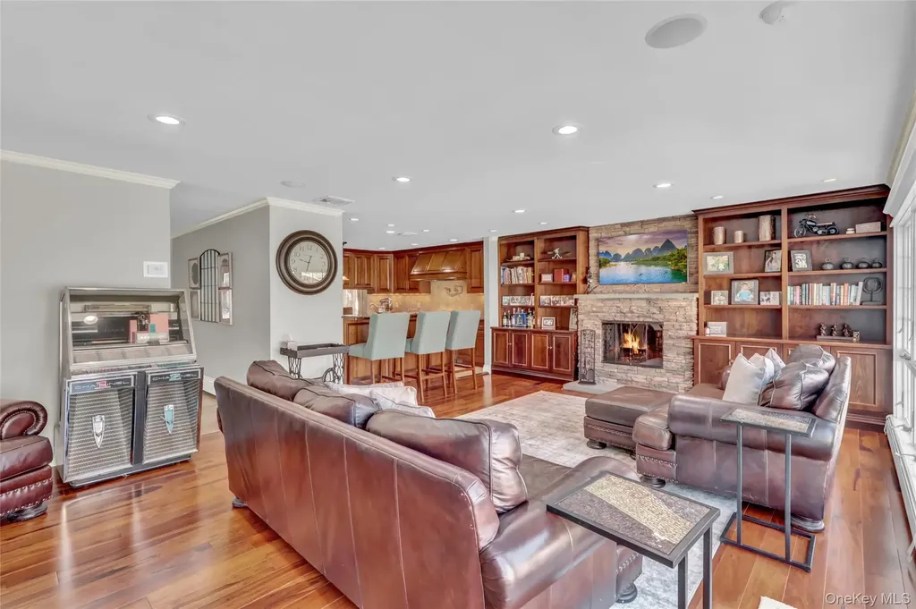 3014 Davis Place Oceanside NY 11572