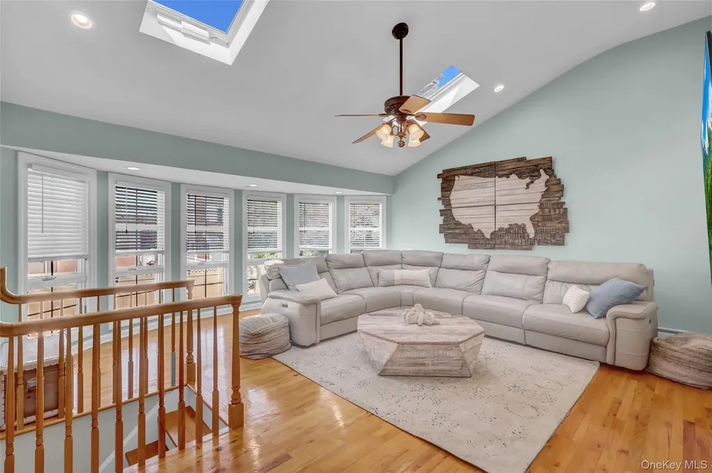 3014 Davis Place Oceanside NY 11572