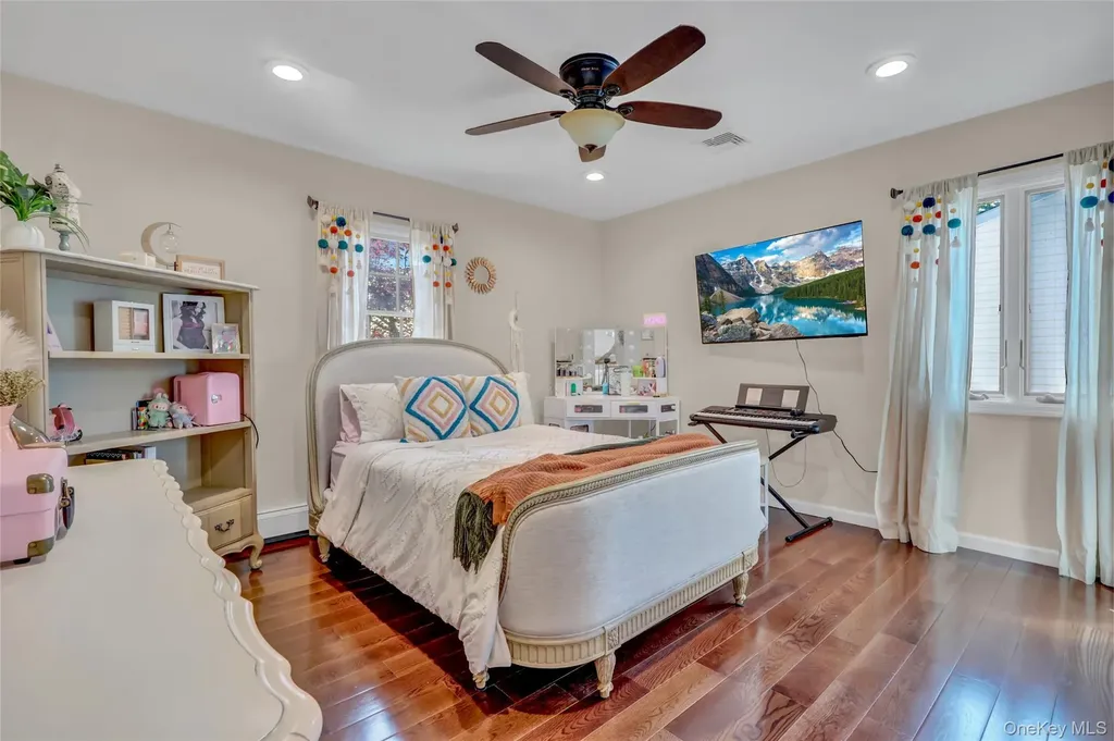 3014 Davis Place Oceanside NY 11572