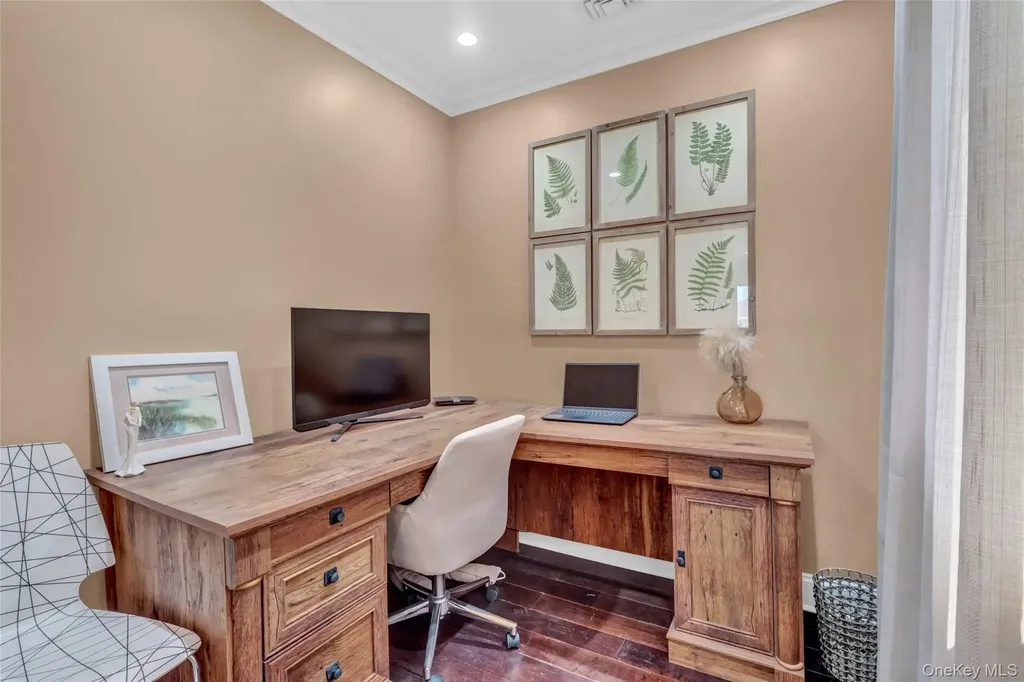 3014 Davis Place Oceanside NY 11572