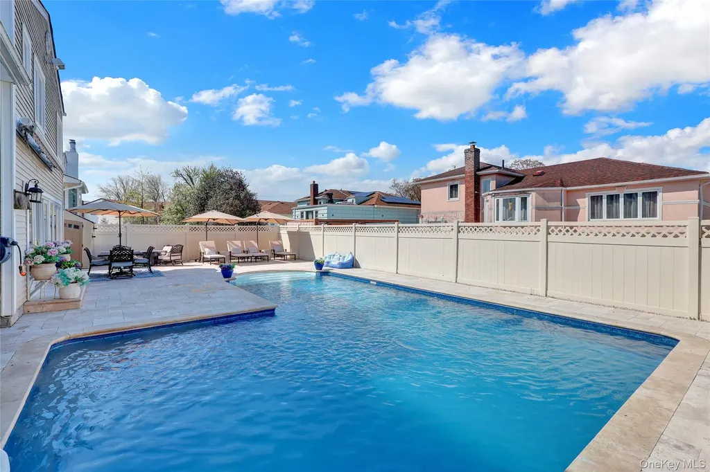 3014 Davis Place Oceanside NY 11572
