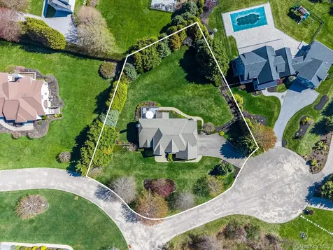 90 Caiola Court Greenport NY 11944